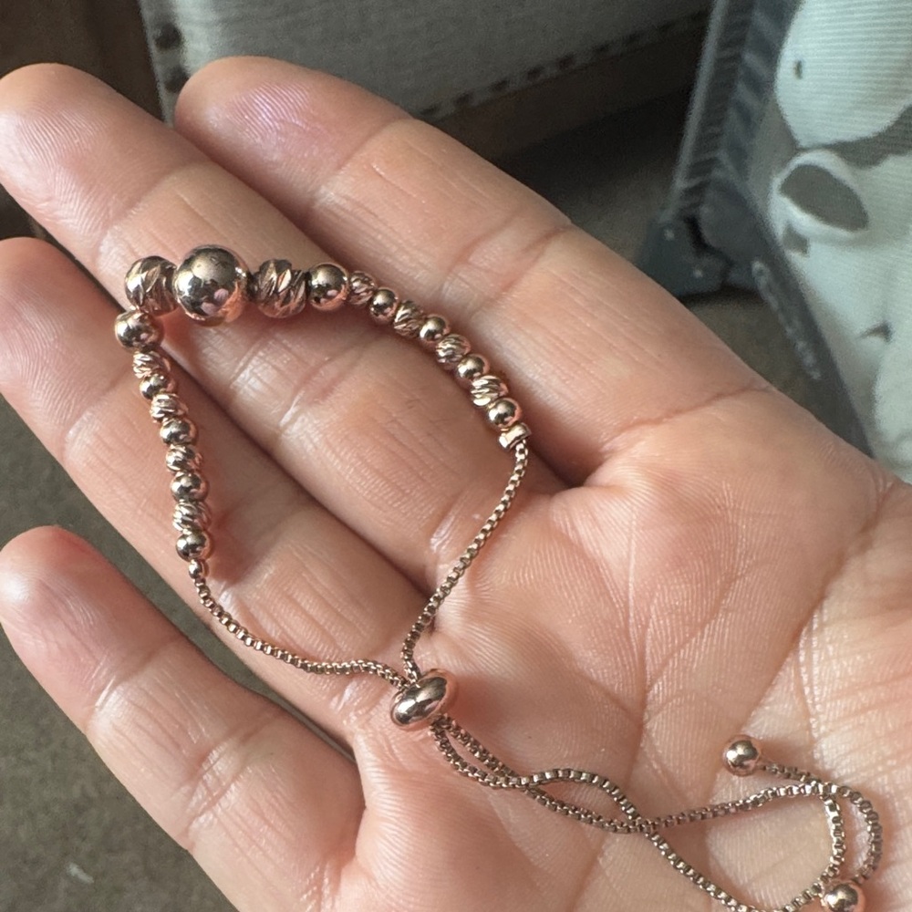 Elegant Gold Beaded Bracelet
